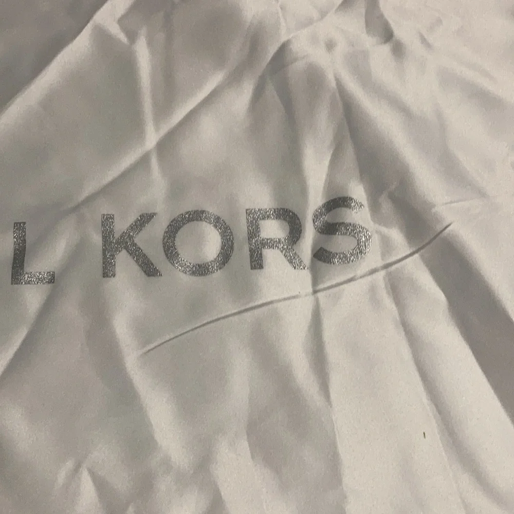 NWOT Michael Kors dust bag. - Picture 3 of 7